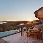 Heritage Stonehouse Jure * Vrh (Krk)