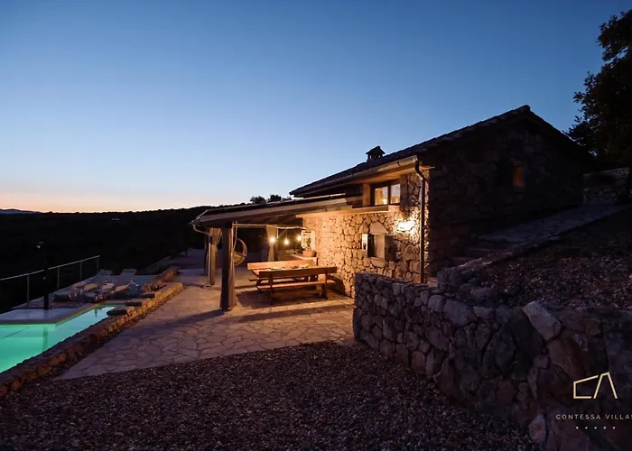 Prázdninový dům Heritage Stonehouse Jure